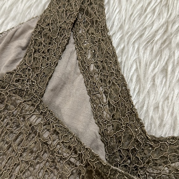 Brown stretchy lace tank top size 6 new with tag - Picture 10 of 10